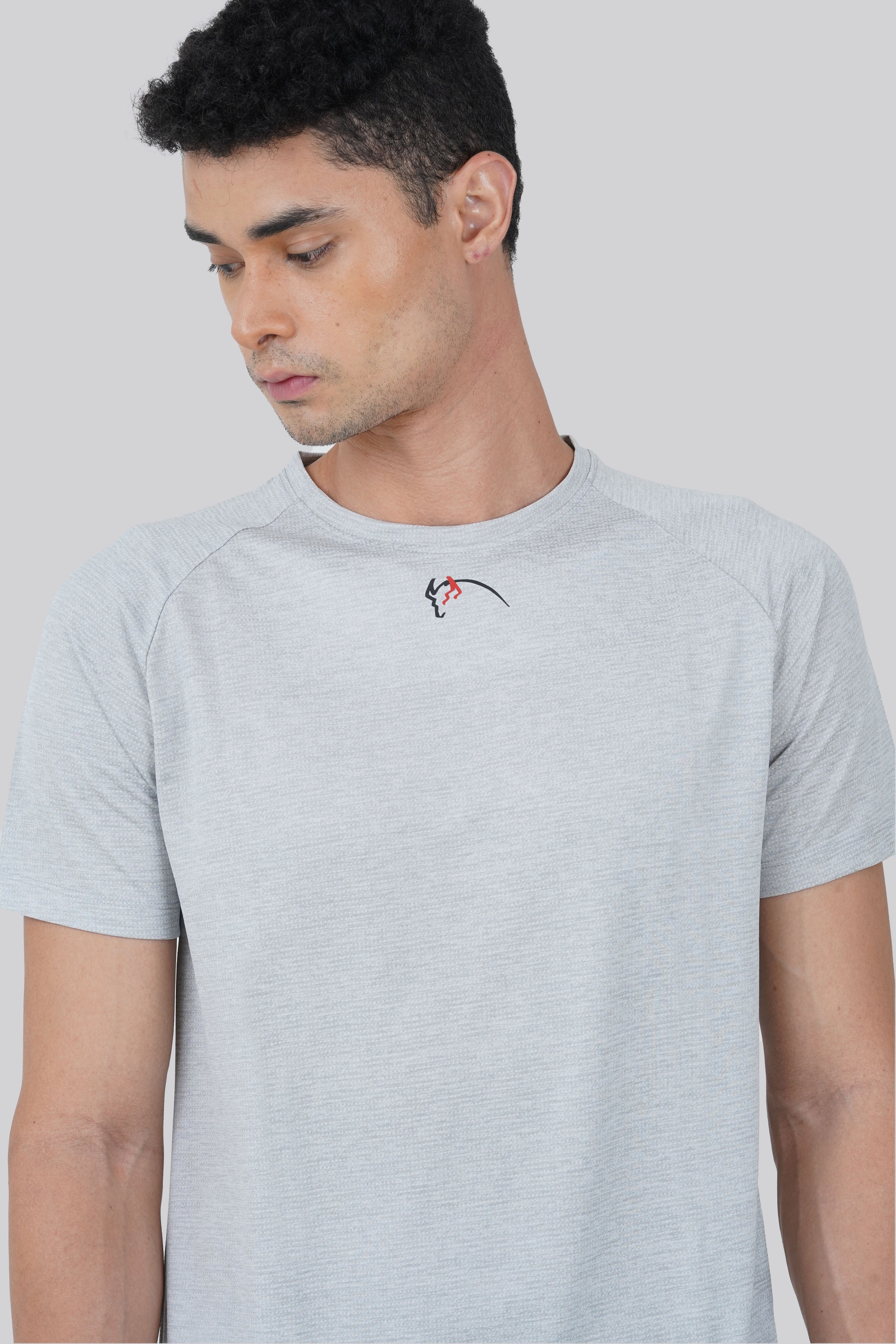 THE GRIND ULTRA BREATHABLE TRAINING TEE